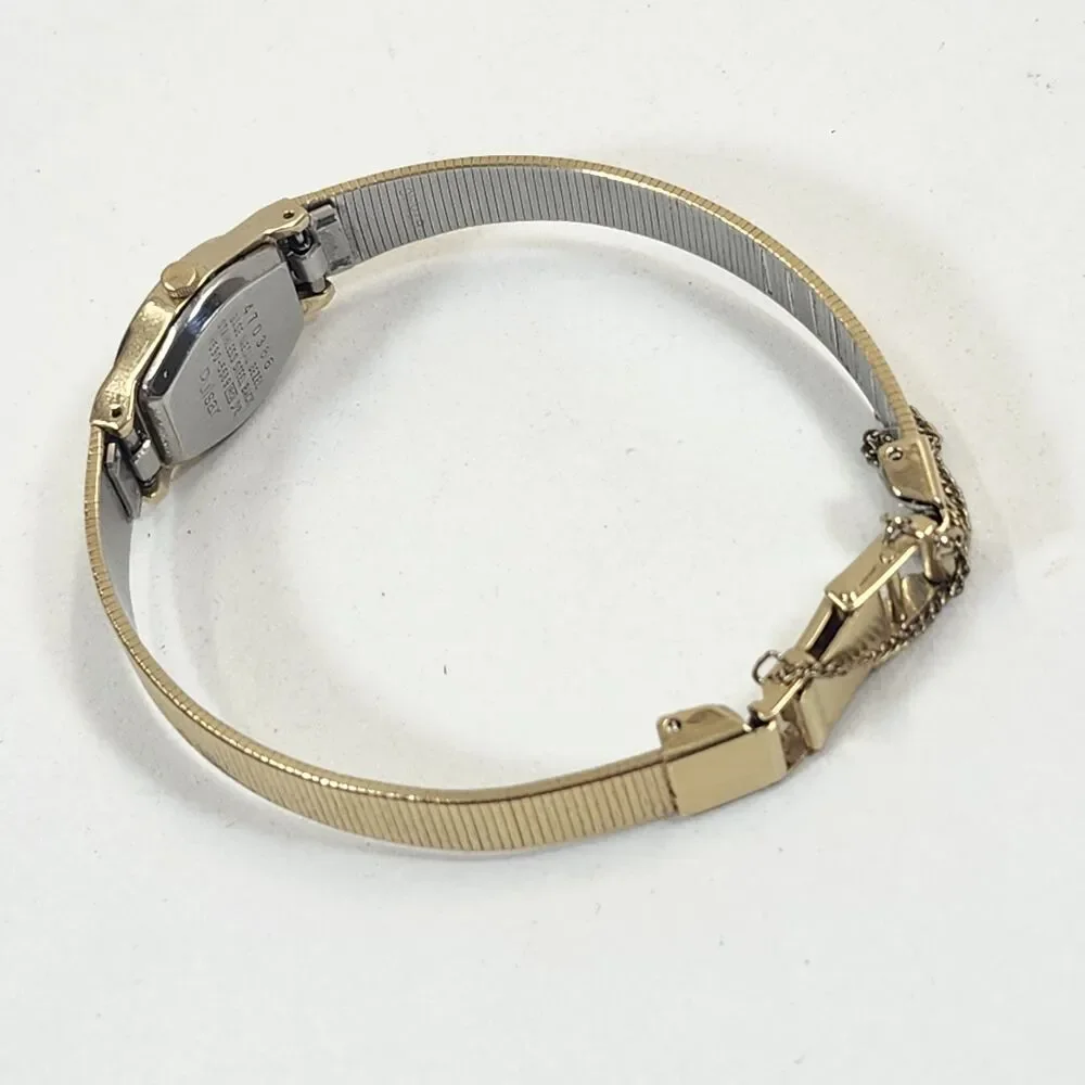 Pulsar Womens Watch Y590-5589 Gold Tone Stainless New Battery Vintage